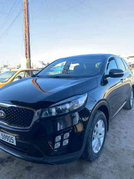 السلام عليكم سياره سورنتو للببيع موديل 2018 سياره نص فول تحكم ستيرن وارد امريكي حادثه حافه البنيد من الامام رقم كربلاء بسمنه مشروع وطني الباقي كله مكفول كفاله عامه العنوان بغداد المعامل قضاء الزوراء منطقه السعاده رقم صاحب السياره *********** السعر 165 وبيهه مجال
