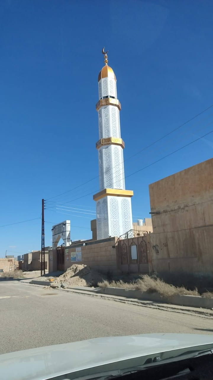 تنصيب مناره 20 متر 
في الغربيه قضاء عنه 
معمل البركه حديد ثقيل درجه اولى ماعليك غير تتصل وتختار الشي اليعجبك وتوصلك لمكانك 
بادارة ابو سجاد 
***********
***********
@أبرز المعجبين
