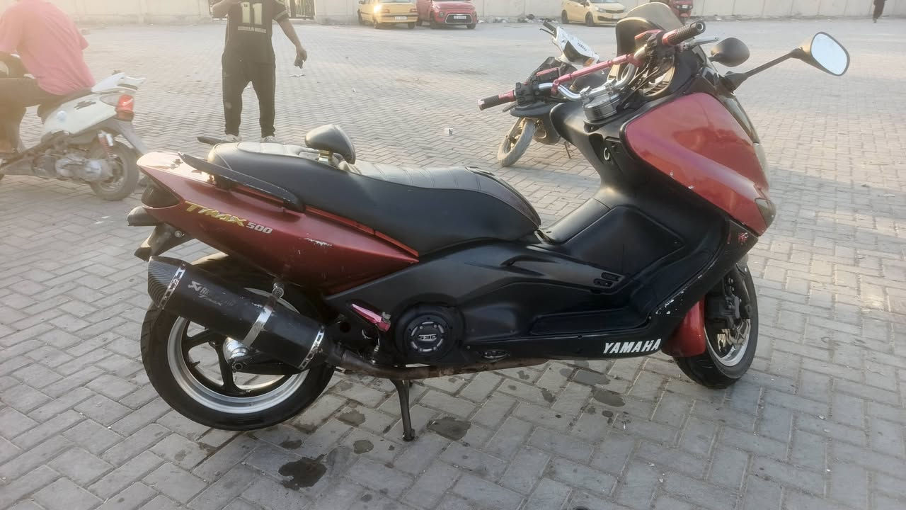تي ماكس سبعة للبيع دراجة نضيفة بيهه كلج رياضي مالوسي صالنصة رياضي الدراجة كامله كهربائي كلهة نكرة بيهه صوت خفيف طلع ابيع كوم حديد تجي شغلك وتروح مكاني بغداد مدينة سعر خاص ***********
