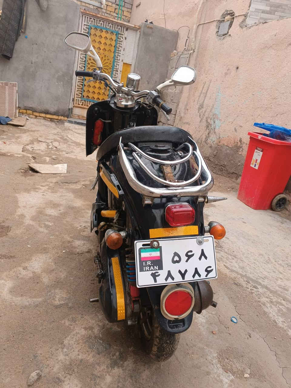 السلام عليكم دراجه عبدل حليم لالبيع السعر200اوبيهه مجال ناصريه ثوره ها***********
