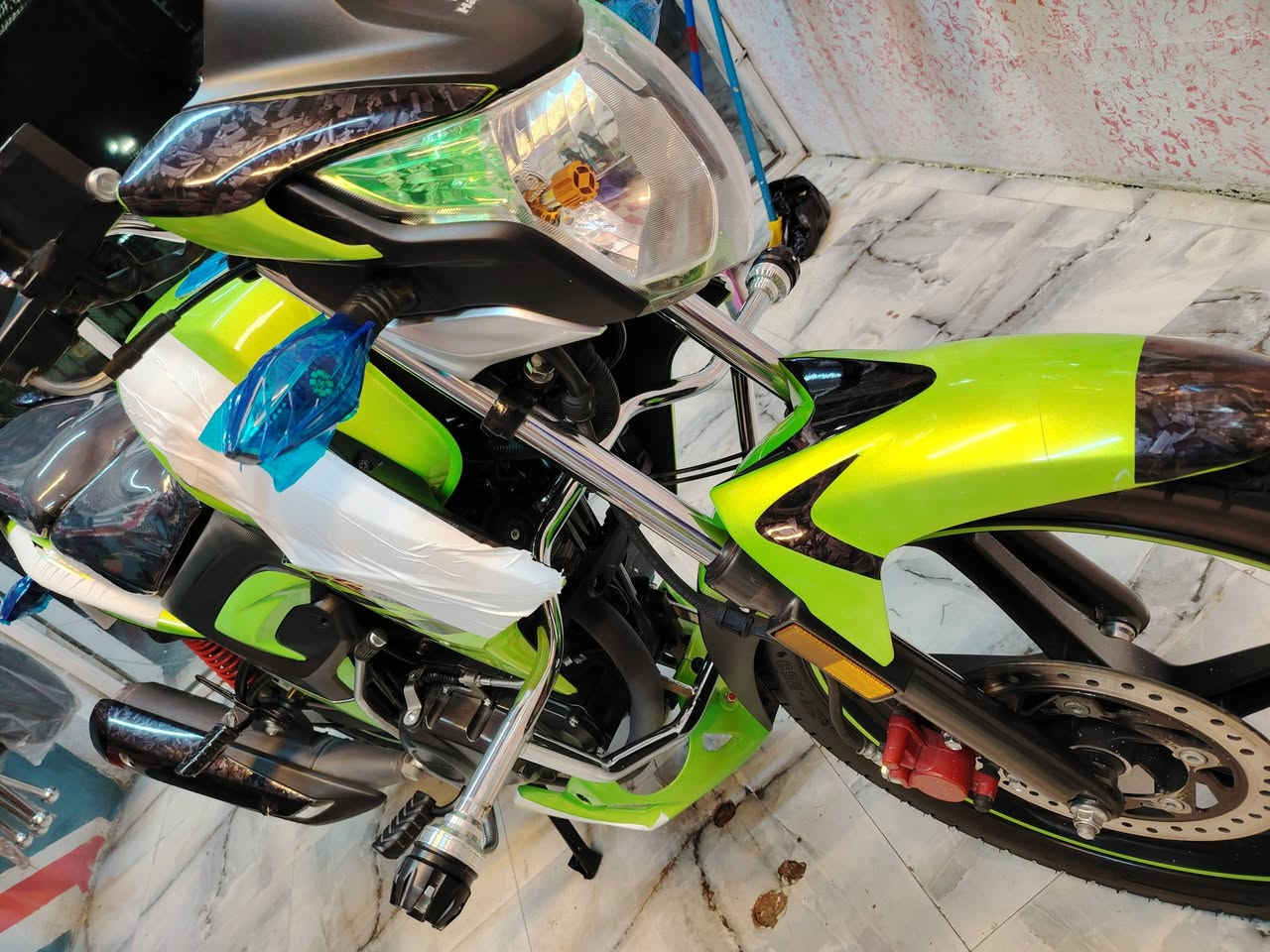 ياألله
دراجه هاوجي جديد موديل 2022 مسجل وكامل تحويل ثاني يوم دراجه فول نضافه السعر 17$ ورقه
متواجد ع الخاص...
الاستفسار... ***********
السكن. رمادي حي التأميم
