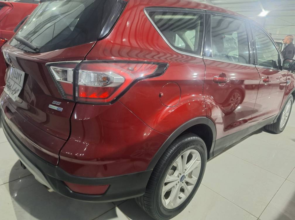 فۆرد فۆکس فول مواسفات مە کینە چوار بستۆن ‌‌2مۆدێل 2016 یە ک دە رگای دوای سایق بۆیاخ ئەوروپایە 
*********** كالار, السليمانية
