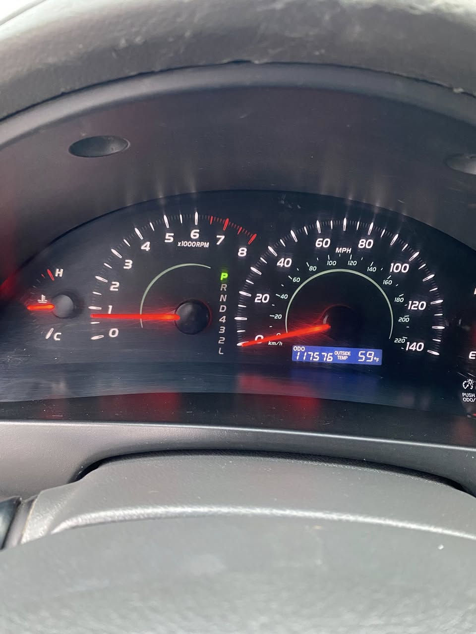 للبيع كامري رقم بغداد شرط التحويل كلين تايتل بالعراق صار بيه صبغ  جاملغ وبنيد بدون دواخل موديل 2008السياره مناقصه كلشي كير ومكينه جدد
ماشيه السياره 117 حقيقي 
تدفئه شغاله تبريد واكف صدر جيد  مكينه 2400غرفه السياره مخمل بلادي مال شركه السعر 107
الاتصالُ ع رقم ممتواجد ع برامج 
العنوان الفلوجه قرب سيطرة دخول فلوجه
‭0773 382 2464‬
