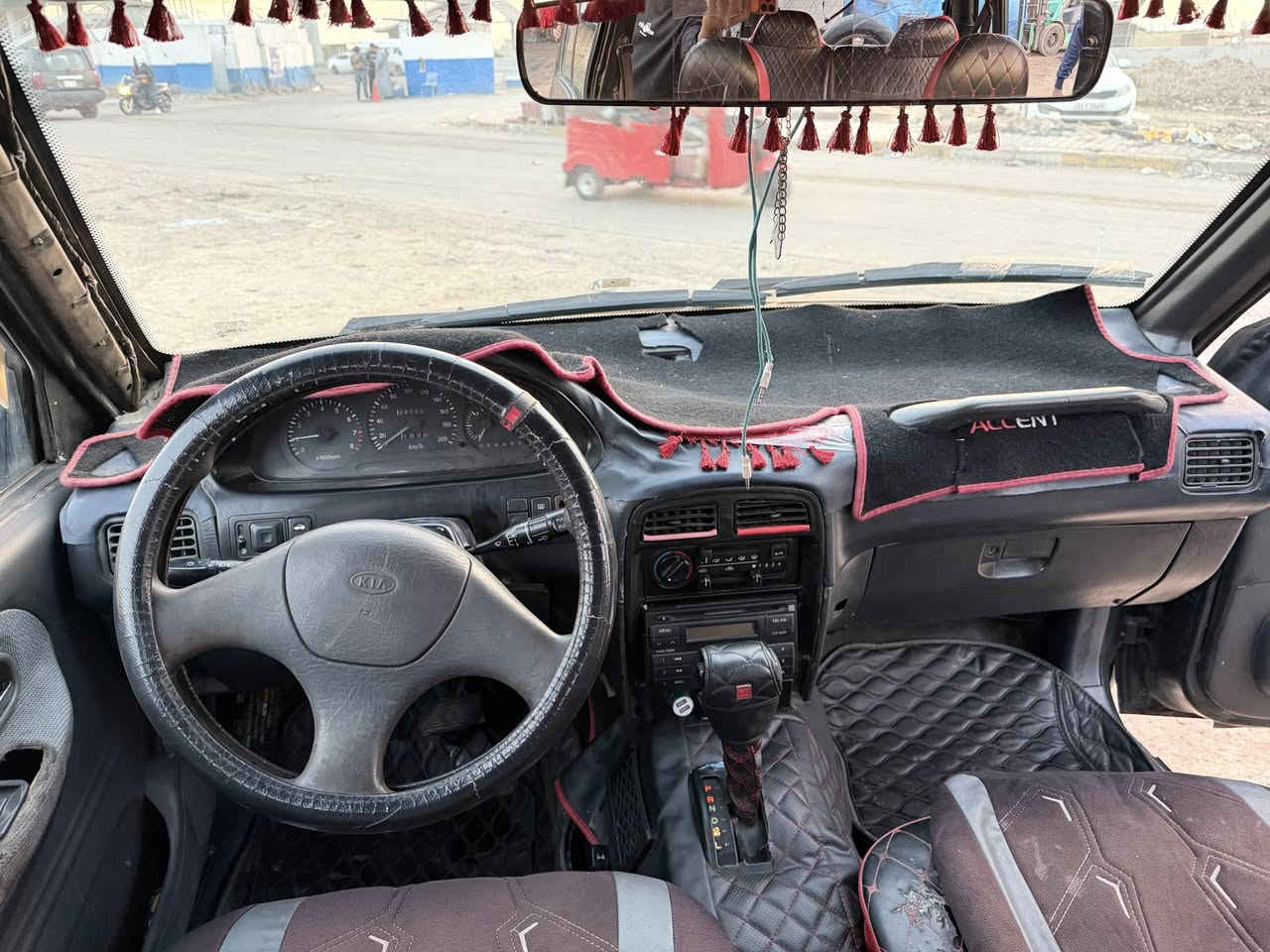 سبورتج 1994 بغداد مسكر كير اوتو
السياره جاهزة 100‎%‎ 

مكينه مال حاويه هسه شادها

صدر جديد و تخم تاير

كهربائات كلها شغاله 

كماليات الداخل كامله

السياره خير من الله مناقصها شي 

تحويل ثاني يوم 

السعر 42$ وبيها مجال 

مكاني بغداد 

***********
