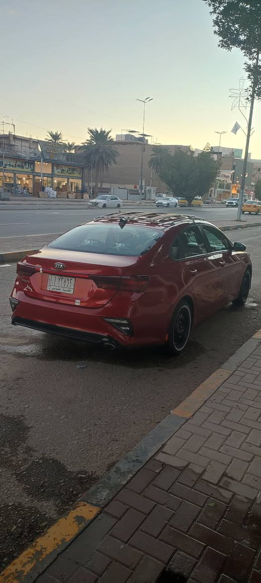 السلام عليكم سياره فورتي مديل 21 سياره معوقين بعد اربع اشهر تصير حره
رقم قادسيه فول ماعده الفتره سياره جاهزه من كلشي وجديده
السعر 125بيه مكان نجف  مجال ***********0
