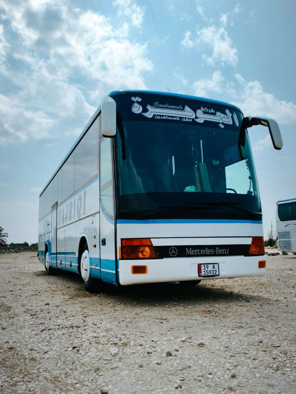 باص كنتوري للبيع جاهزه تخم تاير حداده عامه كلش تبريدصيني ثلج مكينه 8كير6رقم نكليزي الاستفسار ***********
