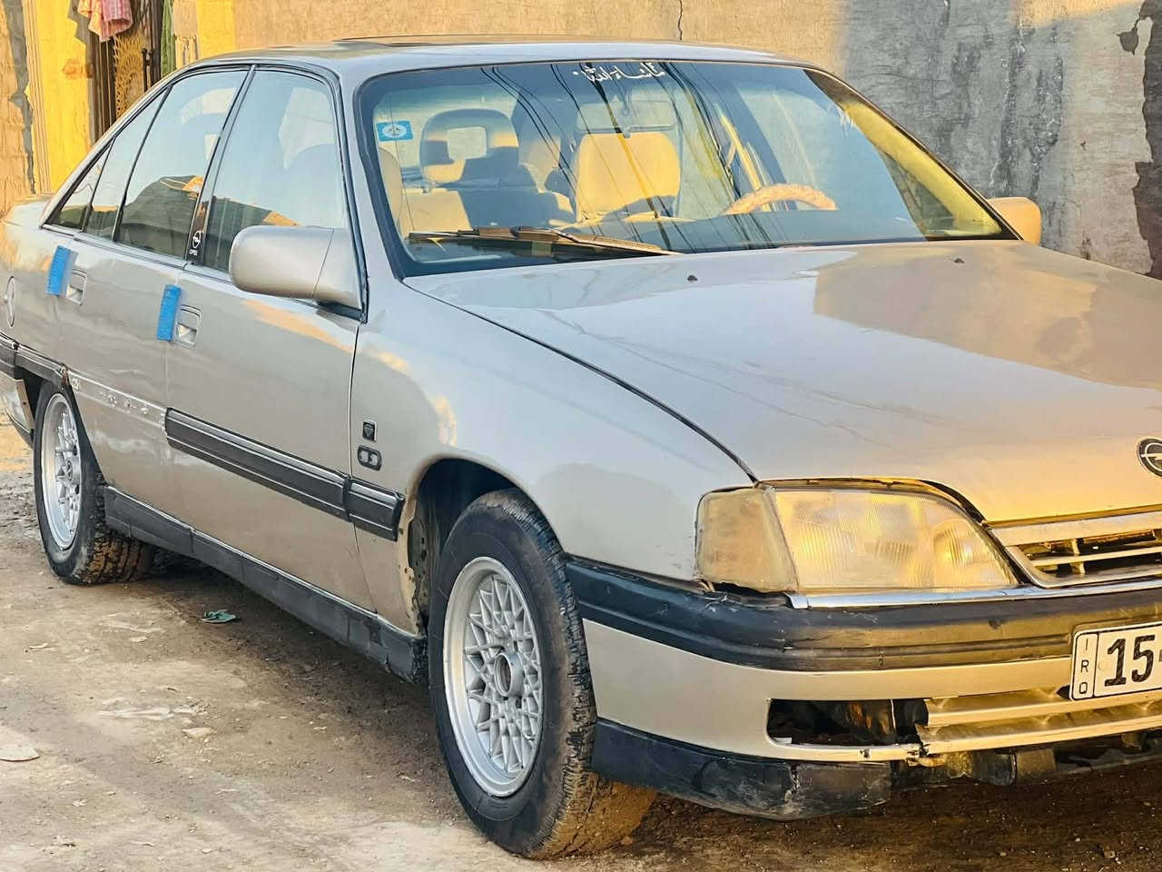 السلام وعليكم اوبل اوميكا موديل 1992 لون ذهبي رقم انكليزي سنويه لـ2027 مشروع وطني مكينه 2000 مجفته جديد تخم تاير كهربائيات شغاله كلها سياره بسمي تحويل ثاني يوم السياره بس كيرها يبوش مرات شي قليل السعر 28 وبيه مجال


**إذا كنت صاحب هذا الإعلان وتريد حذفه لأي سبب، رجاءا أرسل رسالة إلى الدعم الفني**