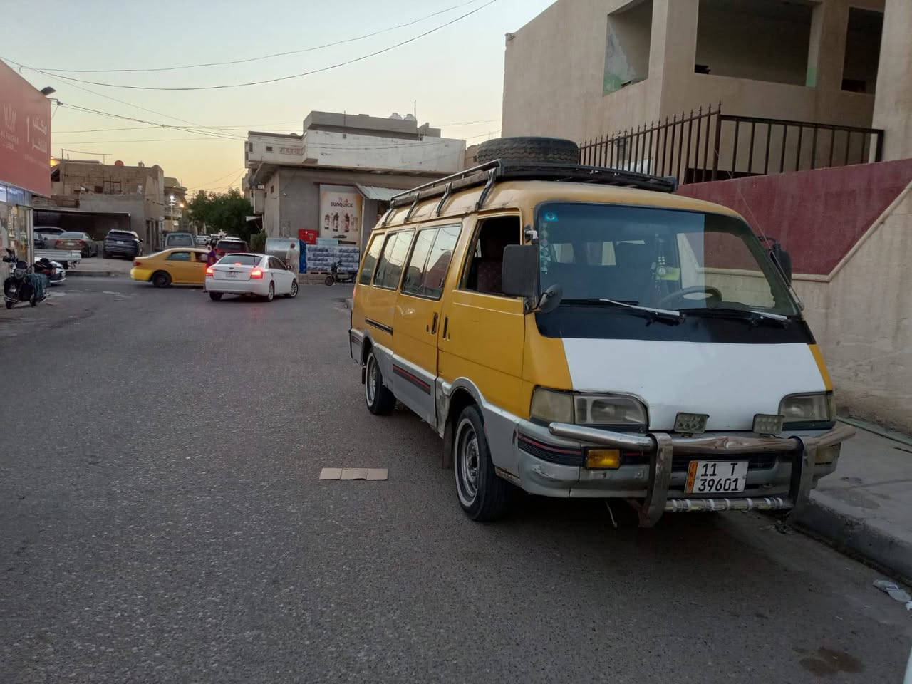 سلام عليكم كيا اسيا موديل 95 سنويه بسمي كير او محرك خير من الله  تخم تاير جديد دوشمه جديده ال سياره جاهزه من كلشي السعر 35  الرقم:***********::::***********
