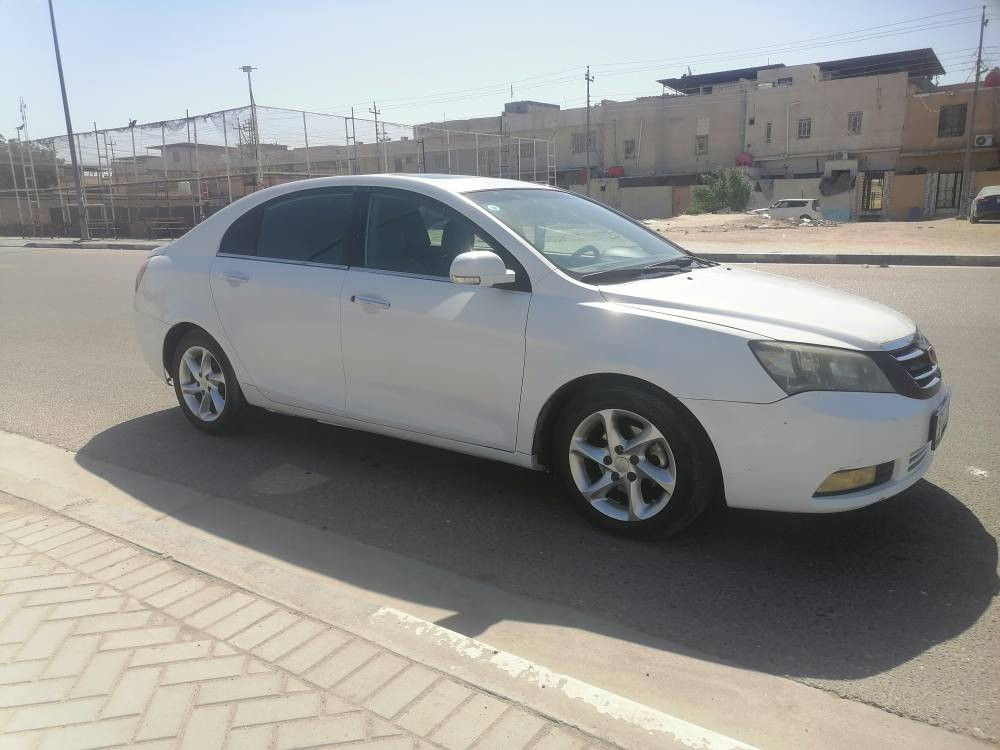 للبيع سياره ام كراند
موديل 2013
رقم بصرة
سنويهبسمي  ٣٠تنتهي
سيارة حلوه كير
مكينه تبريد تتفه  حداده
كشنات جلد 
بيه رشات صبغ
اوهاي السياره وباالحقيقه احله من الصور
***********
*********** البصرة, العراق
