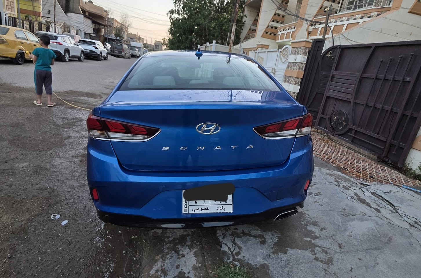 سوناتا وارد امريكي موديل ١٨ باب خلفي صبغ بدون ارباك بصمه و رادارات.تحكم ستيرن كشن كهرباء وتدفءه السعر ١٢٠  ***********

