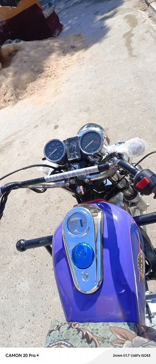 سلام عليكم شباب ستوته البيع موديل 2020 السعر مليون وتلث ميه العنوان بغداد حي النصر ***********
