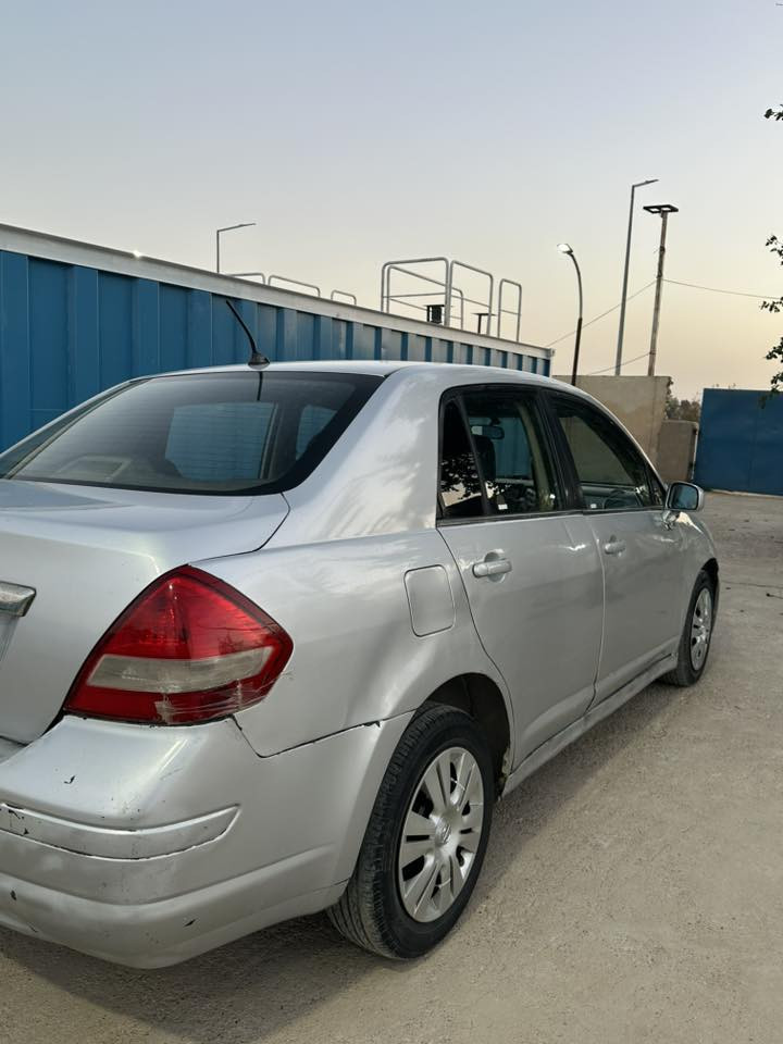 فيرسا 2008 محرك 1800 مصبوغه حزام جماليه  محرك كير جاهزه رقم إنكليزي مشروع وطني مراوس ترهم سعر 65 بيها مجال قليل  استفسار ***********
