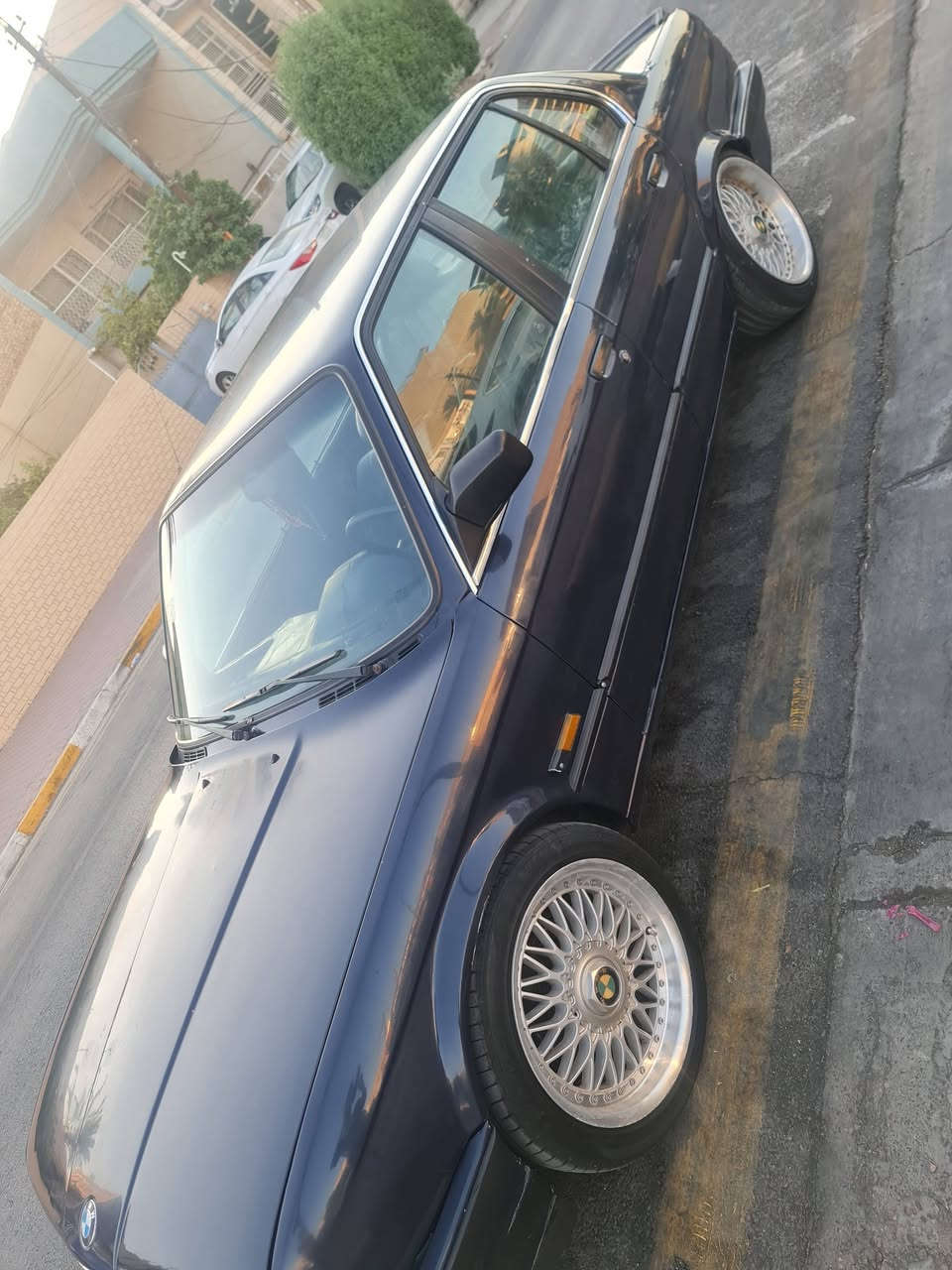 E30 325i 1991
سعر 55 قابل للتفاوض 
مكان بغداد صليخ 
للأستفسار ***********
