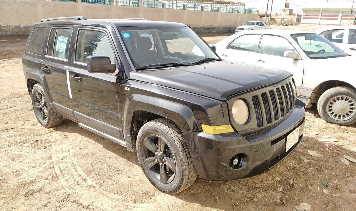 جيب باتريوت 2014
رقم ذي قار 
مكينه كارتون كشره ودواخل بصورة
فورويل تخم تاير جديد كهربائيات كلهه شغاله فتحه بل قماره شاشه بلاد سياره حلوه مال جناي ضربتهه جاملق وبنيد وانا ابيع مكفوله من العيب الشرعي وشرط الفحص وين ميعجبك اريد مراوس او بيع مكاني ناصريه الاصلاح 
رقمي ‏‪0776 659 7417‬‏
