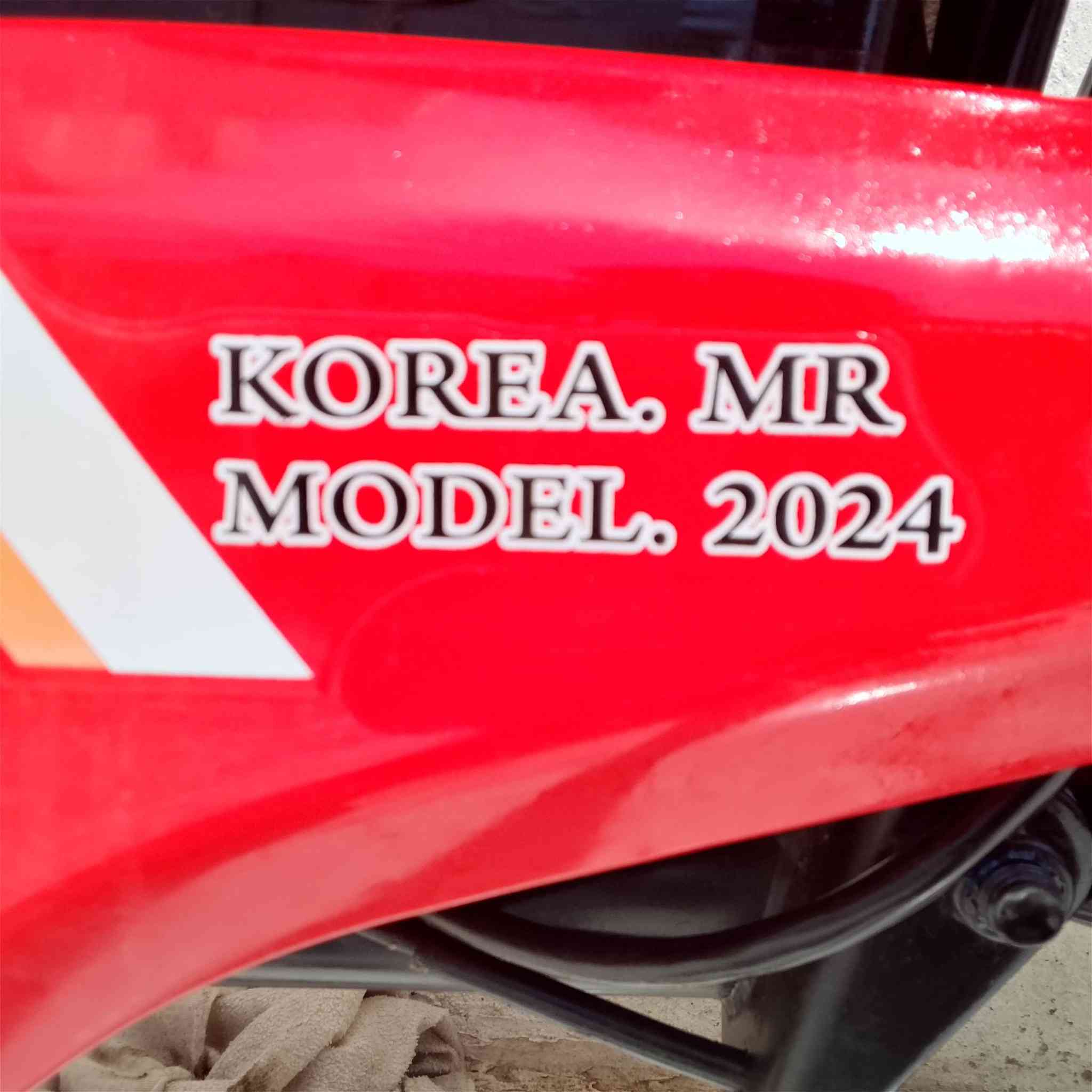 السلام عليكم باسكيل شحن2024 شاشه ايباد بصمه تشغيل بعد الماطور جاهز بطاريات جدد بالشط تخم تاير جديد بلوتوث بالشاشه 
كفرات جديد ما بيهن شخط شاحنه موجوده كهربائيات شغاله 
السعر 200 بيها مجال للطيبين مكاني كركوك كوباني/***********
