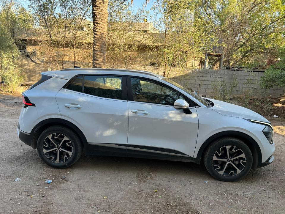 السلام عليكم
سبورتج 2023 وكالة نم  ماشية 39 الف
نص مواصفات موجودة بغداد السيدية
للاستفسار *********** 
السعر 200$
