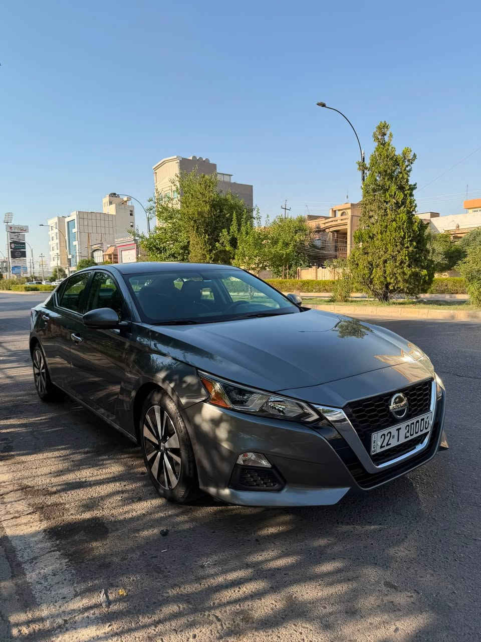 نيسان التيما s وارد خليجي موديل 2019 . حجم المحرك 2،5 والكير cvt ما مفتوح على وضع الشركة . السيارة ماشية 53 الف ميل ، سيارة مكفولة كفالة عامة من الصبغ والتعديل مواصفات سيارة رادار تحكم وتحديد السرعة لايتات زينون بلادي وبلاجكتور شاشة داخلية وكاميرا خلفية والسعر 165 ورقة وبها مجال بسيط ، وللاستفسار اكثر اتصال على رقم موبايل *********** .. أربيل, العراق
