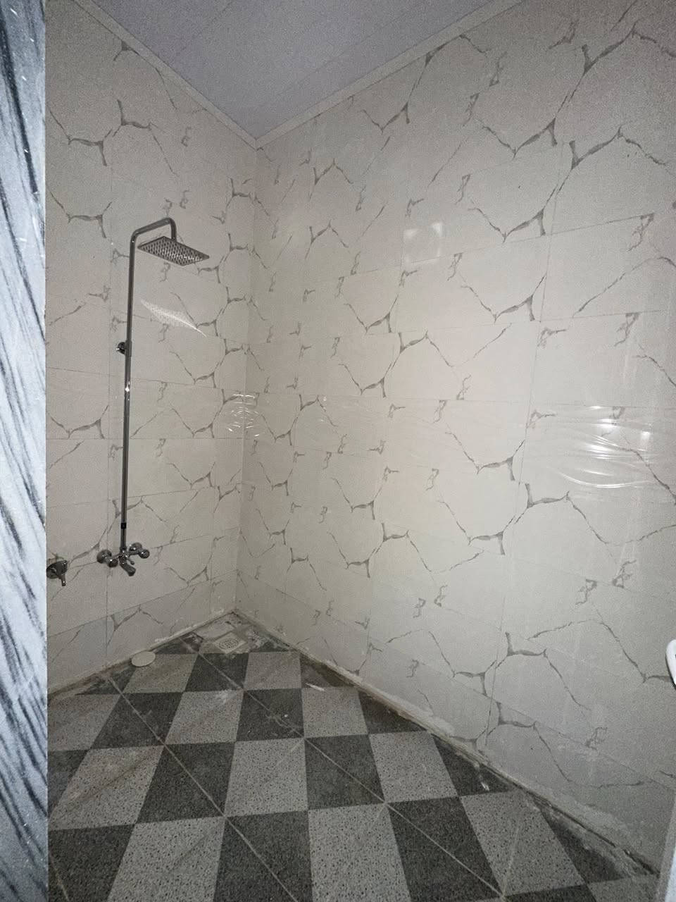 🏠 شقه  للايجار بمساحه ١٥٠ م🏠 بدل أيجار ٣٥٠ الف 

✅الموقع / حي الكندي الثانيه   ( قرب جامع مقبل  ) ع شارع٢٠  
 
✅الشقه  تتكون من غرفتين نوم +وهول+ استقبال   +مطبخ + صحيات 
 
✅للاستفسار الاتصال 
☎️***********
☎️***********
