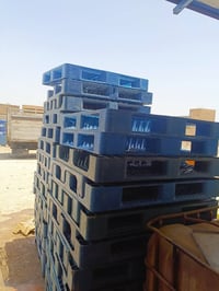 متوفر سكيب ازرق للبيع متر بمتر٢٠ 07823110908