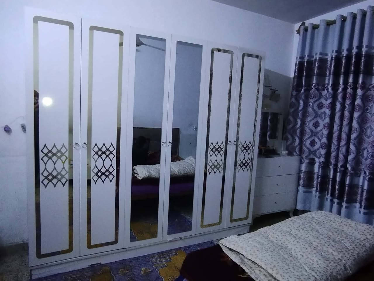 العنوان بغداد حي الأمين الثانيه نواب الظباط تقاطع الزهور مقابل مطعم بيك جكن
الكنتور ب١٢٥ وبيه مجال الغرفة التركيه ب١٧٥ وبيها مجال المكيف ٢ طن ب ٢٧٥ وبيه مجال


**إذا كنت صاحب هذا الإعلان وتريد حذفه لأي سبب، رجاءا أرسل رسالة إلى الدعم الفني**