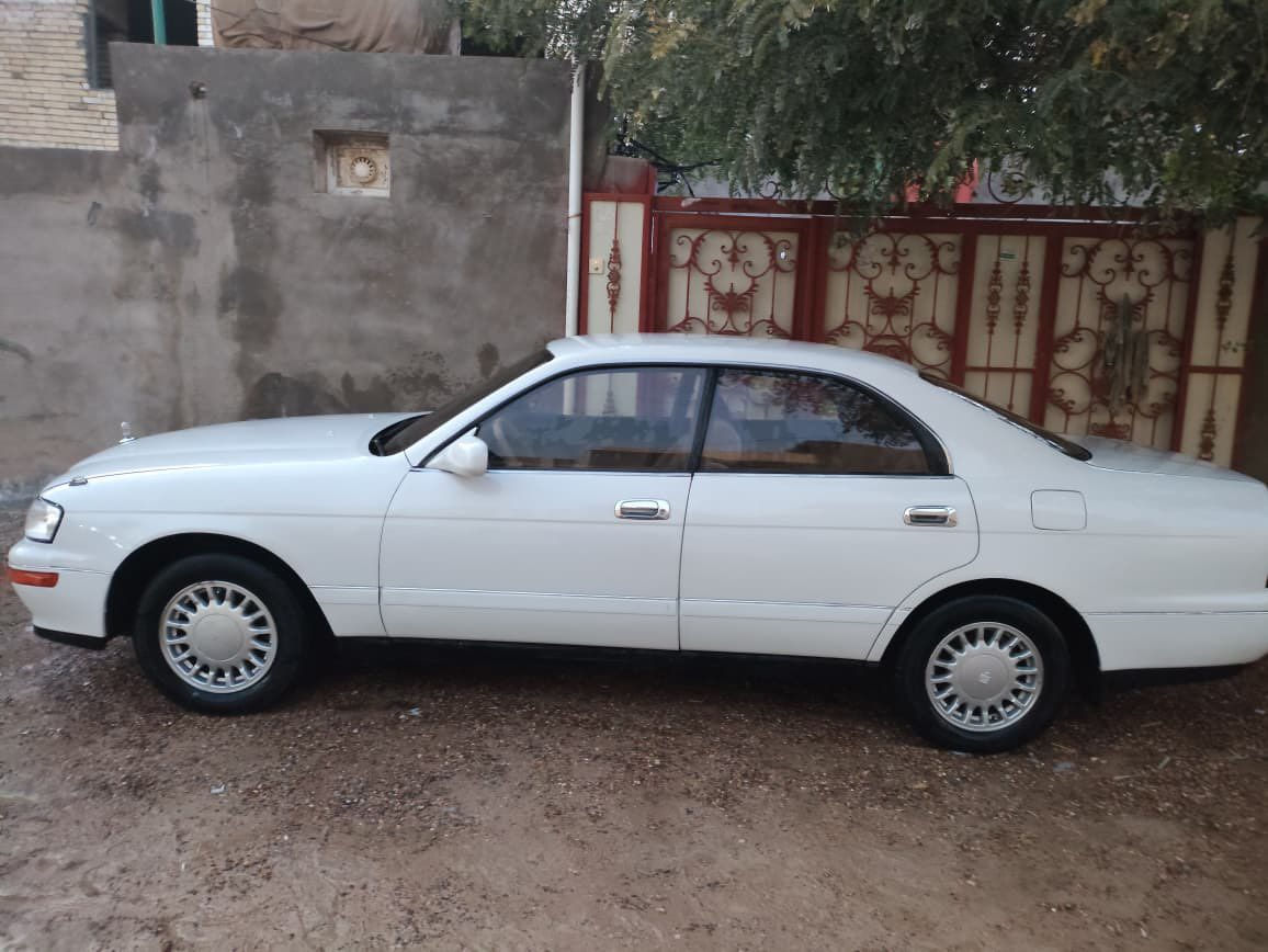 بطه للبيع مصبوغه عام اذا تريد تفاصيل اكثر هذا رقم صاحب السياره *********** مكانهه بلنجف حي النداء سعرهه 60 وبيهه مجال قليل
