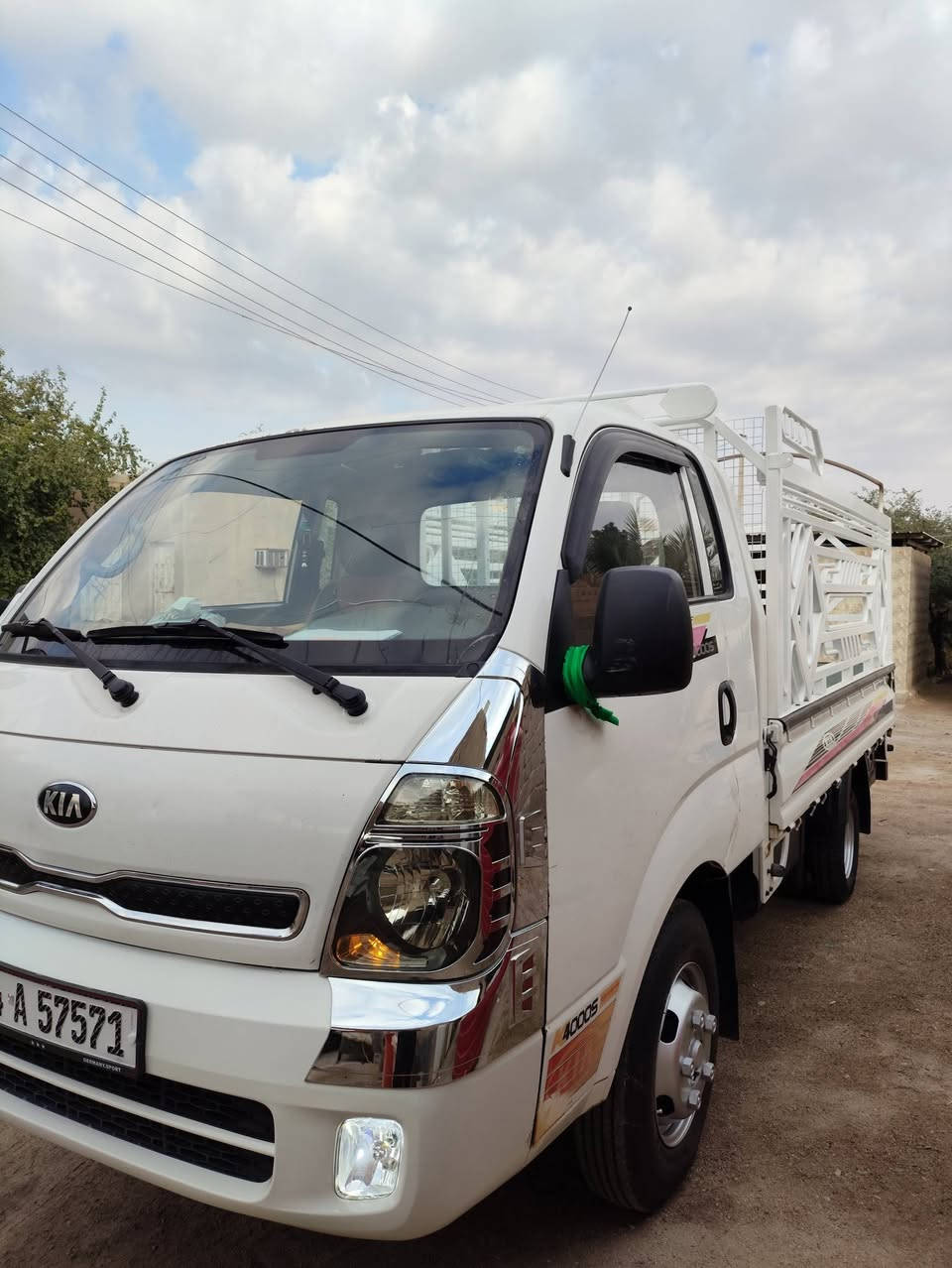كيا فحل مفتوح 2019 محرك 4000رقم بصرة بأسمي سنوية لغاية2030،سيارة جاهزة محرك وكير وحدادية وتايرات كلعا تمام 
السعر 168
مكاني بصرة الدير.
