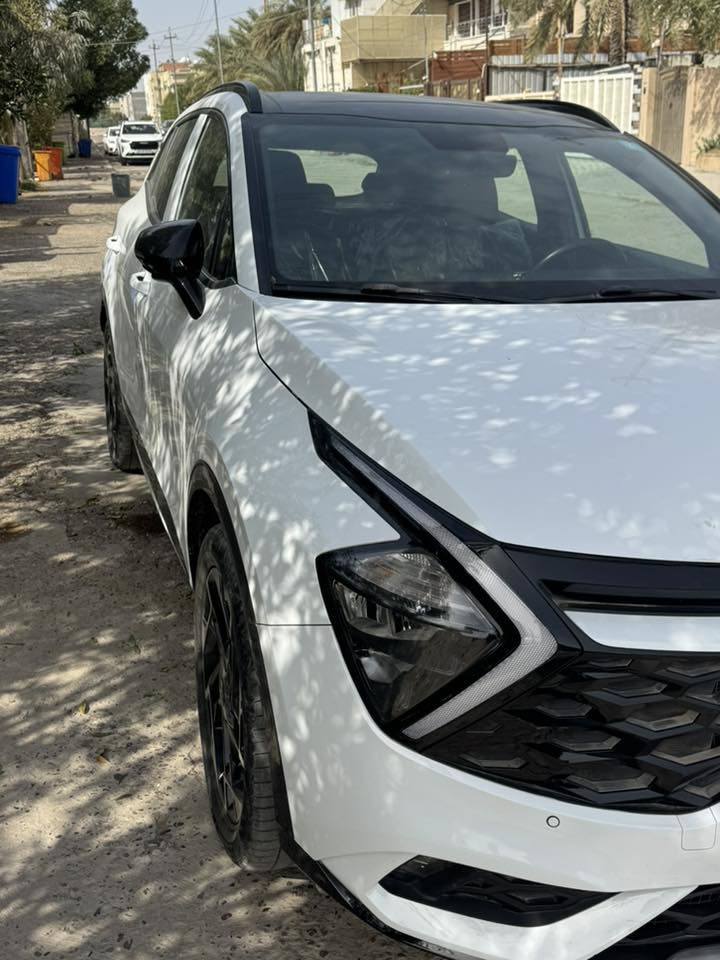 السلام عليكم
سبورتج 2025 

الفئة جيتي لاين 

شركة اكدال 

شاشه متصله 

فول مواصفات معروفه مواصفات الجيتي 

ماشيه 28 الف 

بيه تكحيل بالدعاميه الاماميه + شخط باب السايق مقدار 4 سم مكحل 

سبير منازل 

فول الفول مواصفاته 

مكاني بغداد 

س عر 262$ 

‭0773 954 8225‬
