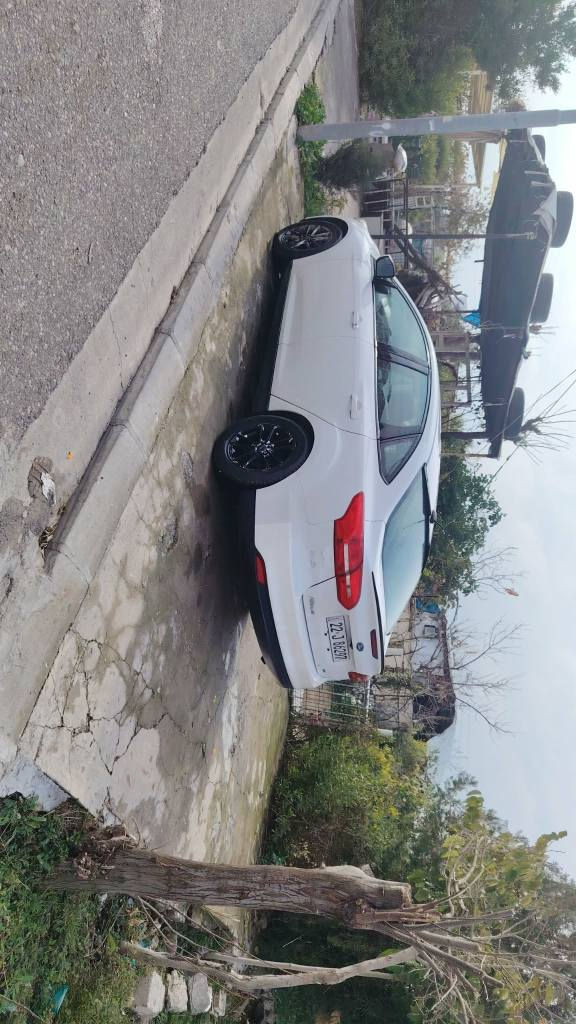 فۆرد فۆکس مۆدیل 2017 گێرتۆماتیک مکینە 20 دووپارچە هەیە کەمیک ناوی گرتیە مواصفات se بەناوخۆمە 86معامەلە  ***********6 أربيل, العراق
