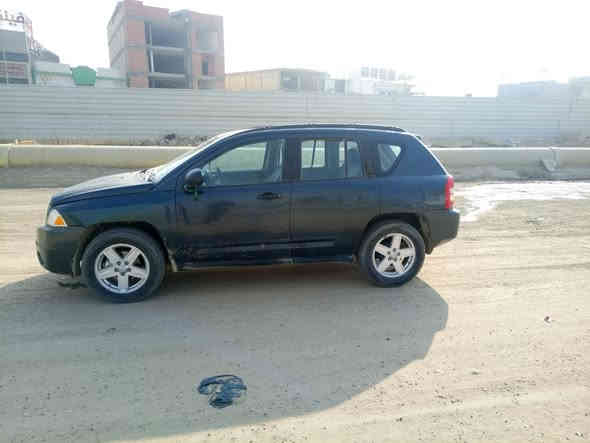 جيب كومباس 2008
سياره جاهزه مابيه نقص مكينه وكير جدد تخم تاير
كوت
السعر 70$
الاتصال ***********
