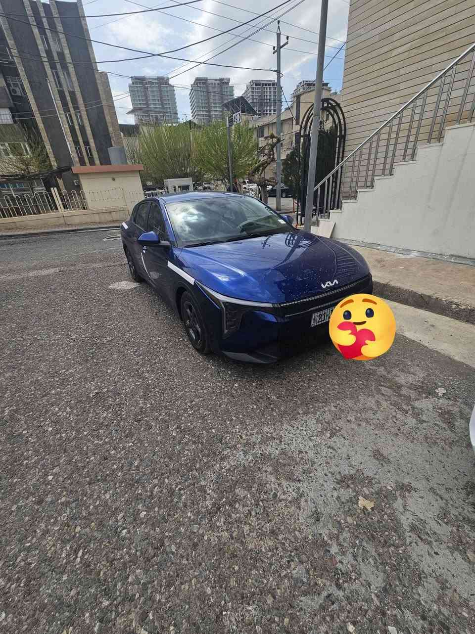 سلام عليكم كي فور موديل ٢٥ صور الحادث موجوده اتفضل خاص يوصلنك نوع الفئه LX
سياره حلوه خير من الله ماتصرف عليها ربع ان شاءالله معروفه مواصفات ال Lx 
سعر سيارة ١٦٥ اي ستفسار اتصل على الرقم وتدلل *********** رقم سليمانيه بسمي رقمها مميز تريده ويها سعره وحد تريدها ع سعرها اشدلك غير رقم واني خادم تحياتي للجميع
