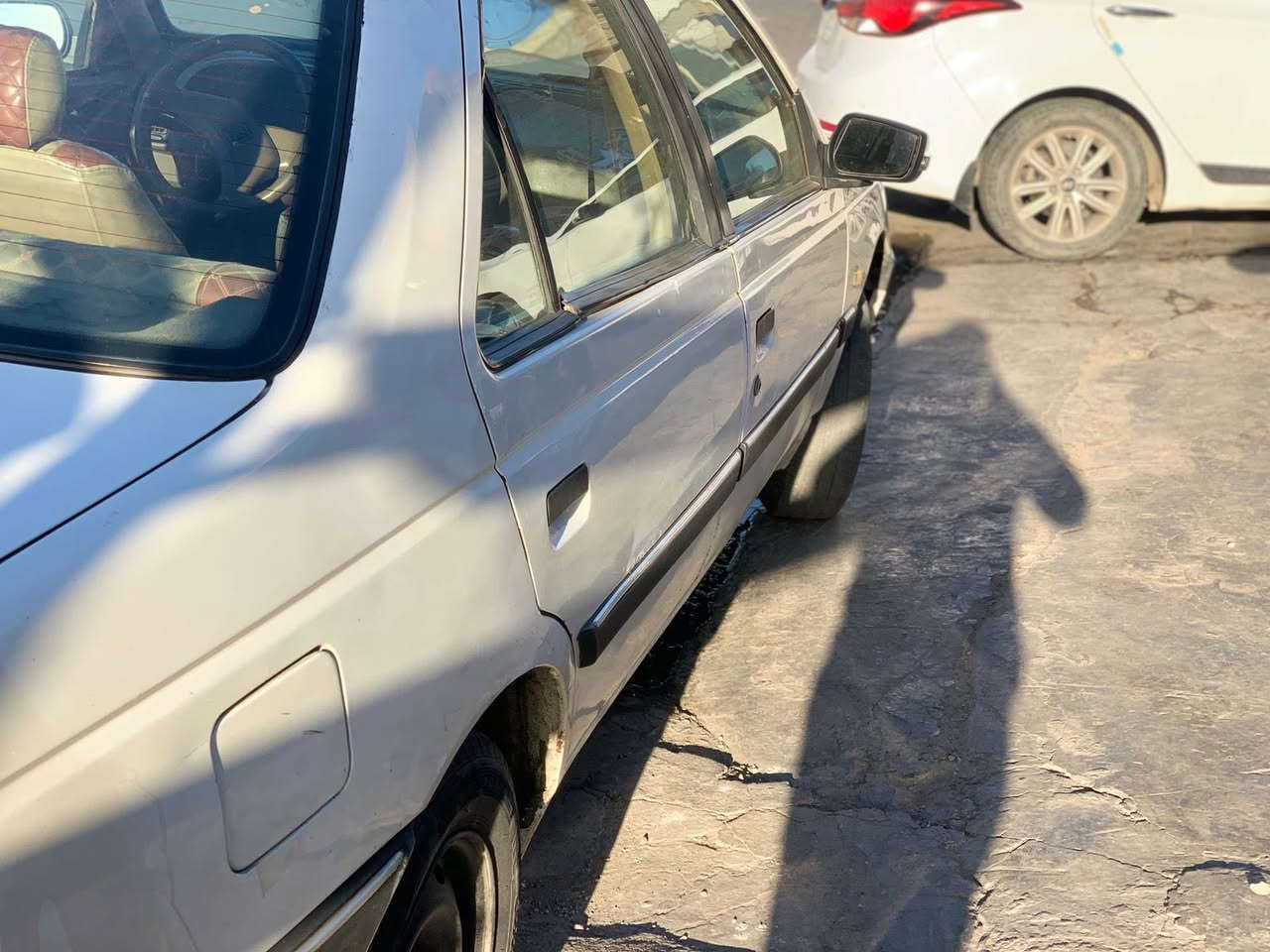 سلام عليكم بيجو جلاكس موديل ٢٠٠٩ هزه جديده سيارة جاهزه من كولشي تحويل مباشر بيها تنقيص مه تنقص بس خيط تبخير لسعر ٢٢ وبيها مجال قليل لعنوان بغداد لتصال على هذا لرقم ***********
