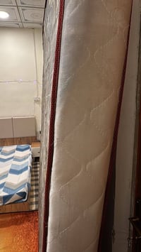07801018698