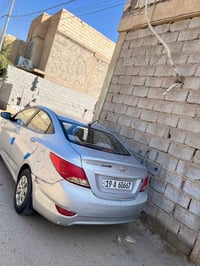 اكسنت رصاصي • ٢٠١٦ • رقم انكليزي