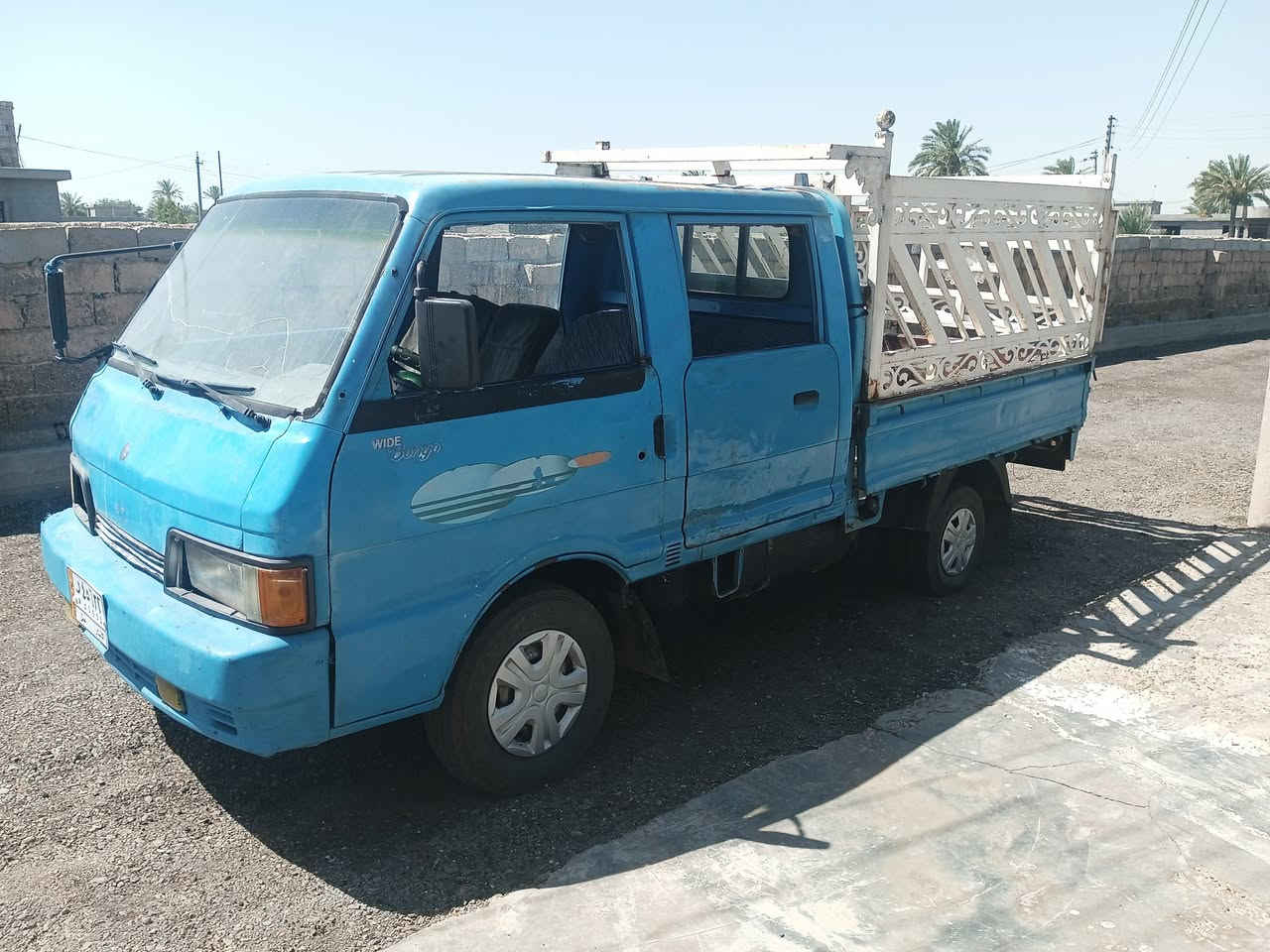 السلام عليكم كي موديل 94 مكينه وقير واكسن وشاصي جدد والقشر قدام عينكم تخم تاير السياره سعر ب 40 ورقه والشراي يخابر عنوان بغداد اليوسفي خط السريع رقم الهاتف ***********
