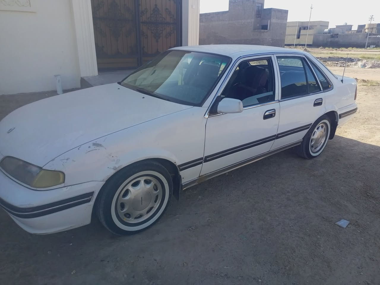 سلام عليكم برنس للبيع موديل 95سياره بلادي كير مكينه كفولات صدر خلفي امامي مكفول تخم تاير جوه رقم بغداد انكليزي جديد مكانه الانبار فلوجه *********** 
*********** مامتواجد ع نت استفادر ع تصال سعر 47بيه مجال بسيط
