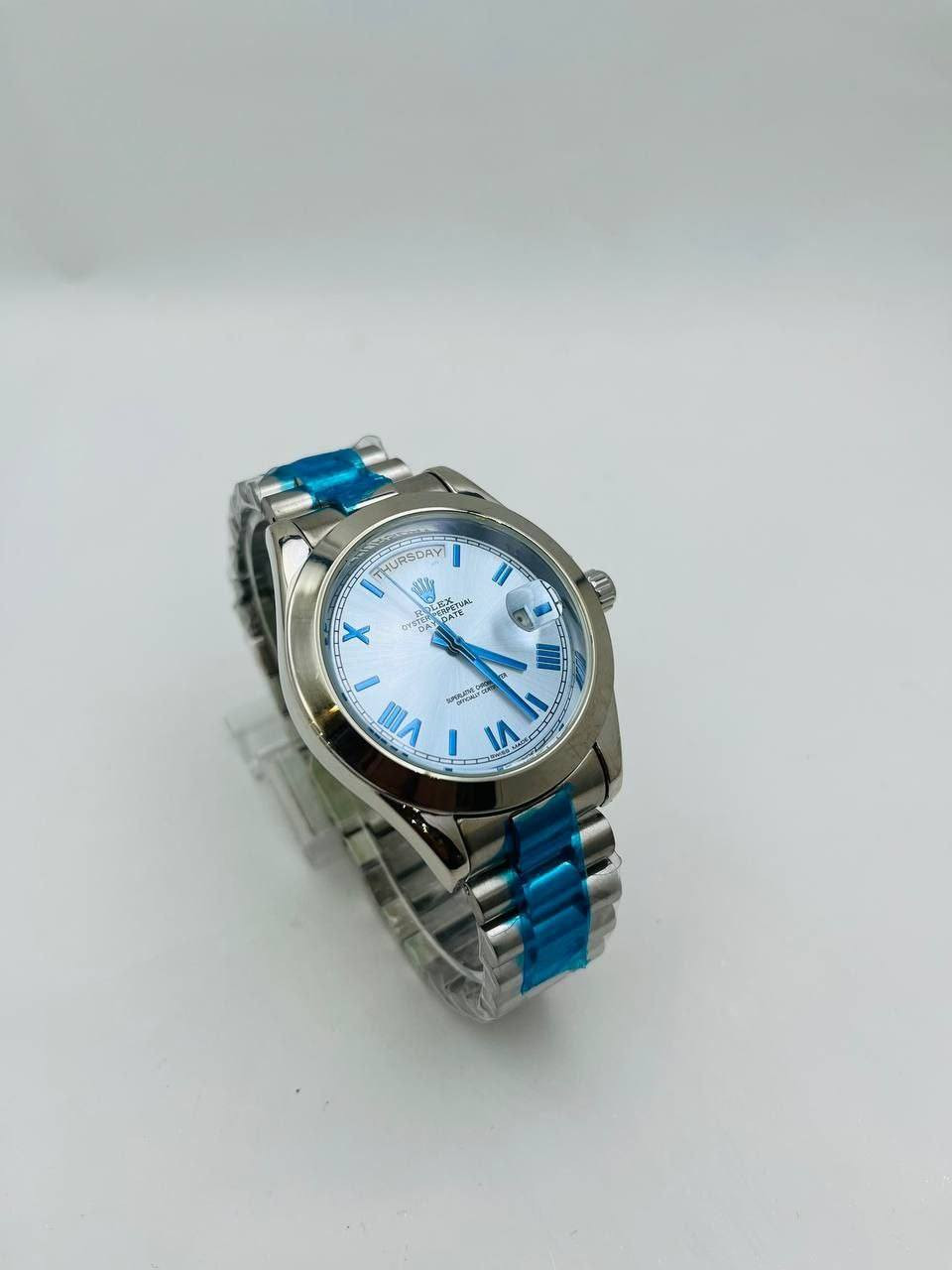 Rolex
ساعة رولكس 😍
سير حديد قفل شعار✅
ستانلس استيل
تقويم🗓️
عداد شهري🗓️
مقاومة للماء 3AT
مكينة درجة اولى✅
طلاء ثابت🟠😍✅
ضد الصدى

يوجد توصيل لكافة محافظات العراق
للتواصل معنا📲🚕


**إذا كنت صاحب هذا الإعلان وتريد حذفه لأي سبب، رجاءا أرسل رسالة إلى الدعم الفني**