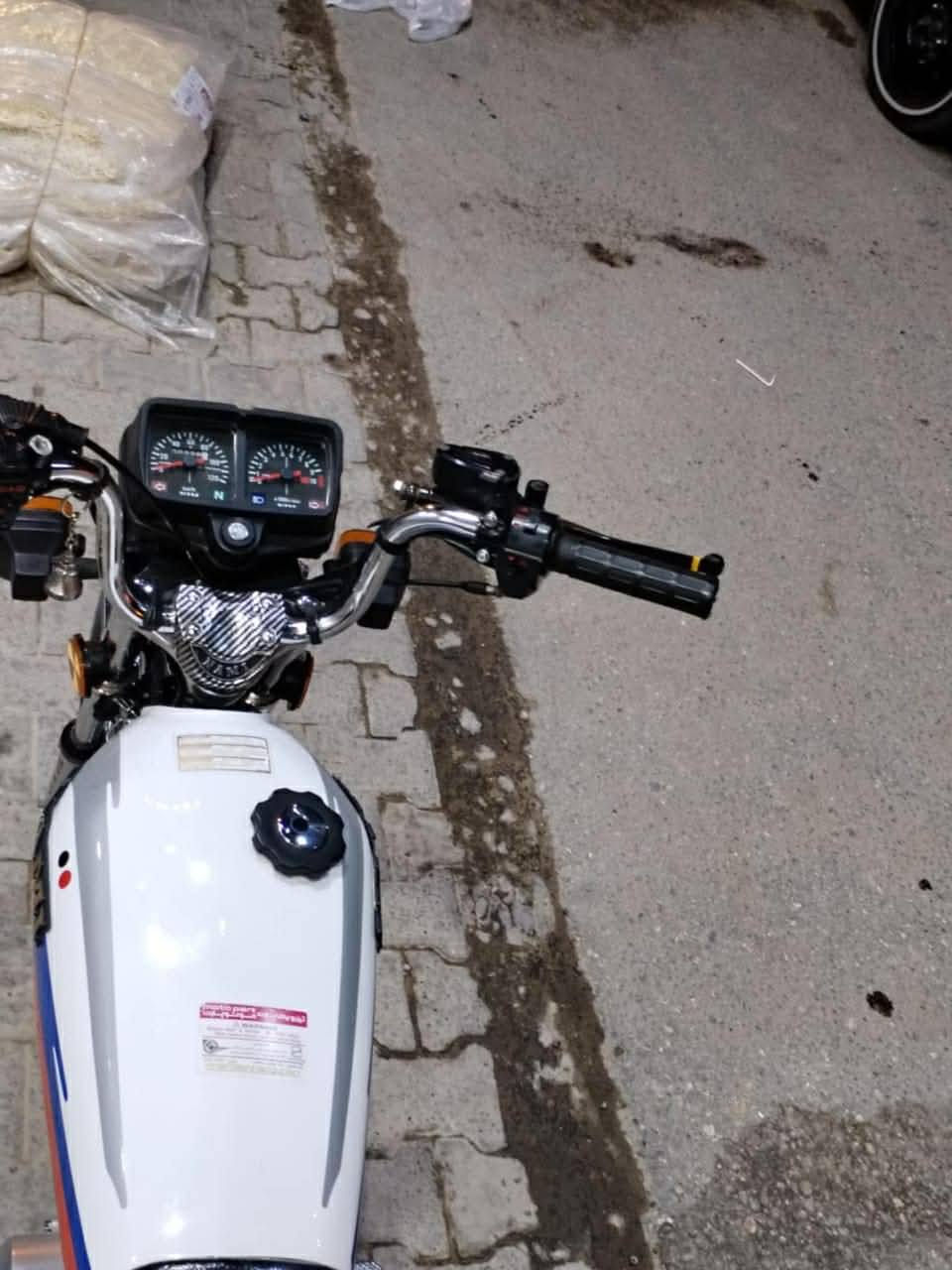 نامة  شبه شلامجه اصلي.23 لل بيع رقم وسنوية  مداور ثاني يوم.
ءبن مرقد ***********
