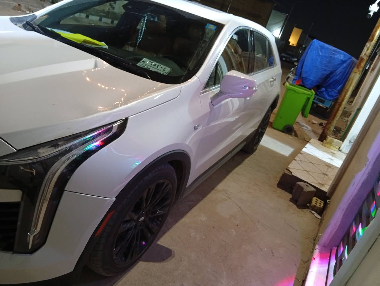 السلام عليكم كاديلاك xt4 موديل 2023ماشيه 17000km.   للاستفسار ***********
