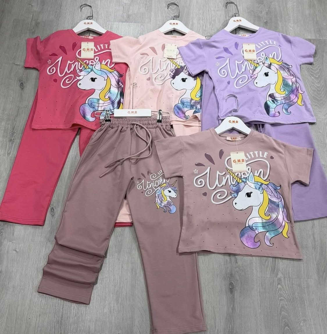 جملة فقط  كل ما هو جديد وحصري تجدونه لدينا 
عنوان المجمع الشورجة ساحة الرصافي 
فرع النزلة قرب افران حجي علي 
متوفر نقليات وتوصيل الى كل المحافظات
القياس (3-10) سنة

تواصل واتس اب ‭٠٧٧٠ ٨٢٤ ٧٨١٦‬

  ‏افتح هذا الرابط للانضمام إلى مجموعتي في واتساب: https://chat.whatsapp.com/BEi5it2Dph2DCmTkfvWEqd?mode=gi_t
