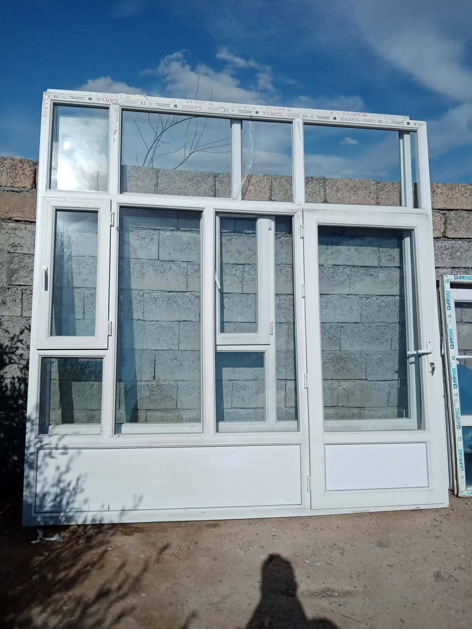 السلام عليكم..
 للبيع جامخانه عدد اثنين الارتفاع 270سم والعروض 270سم
 سعر الواحده 180
الاستفسار ***********
