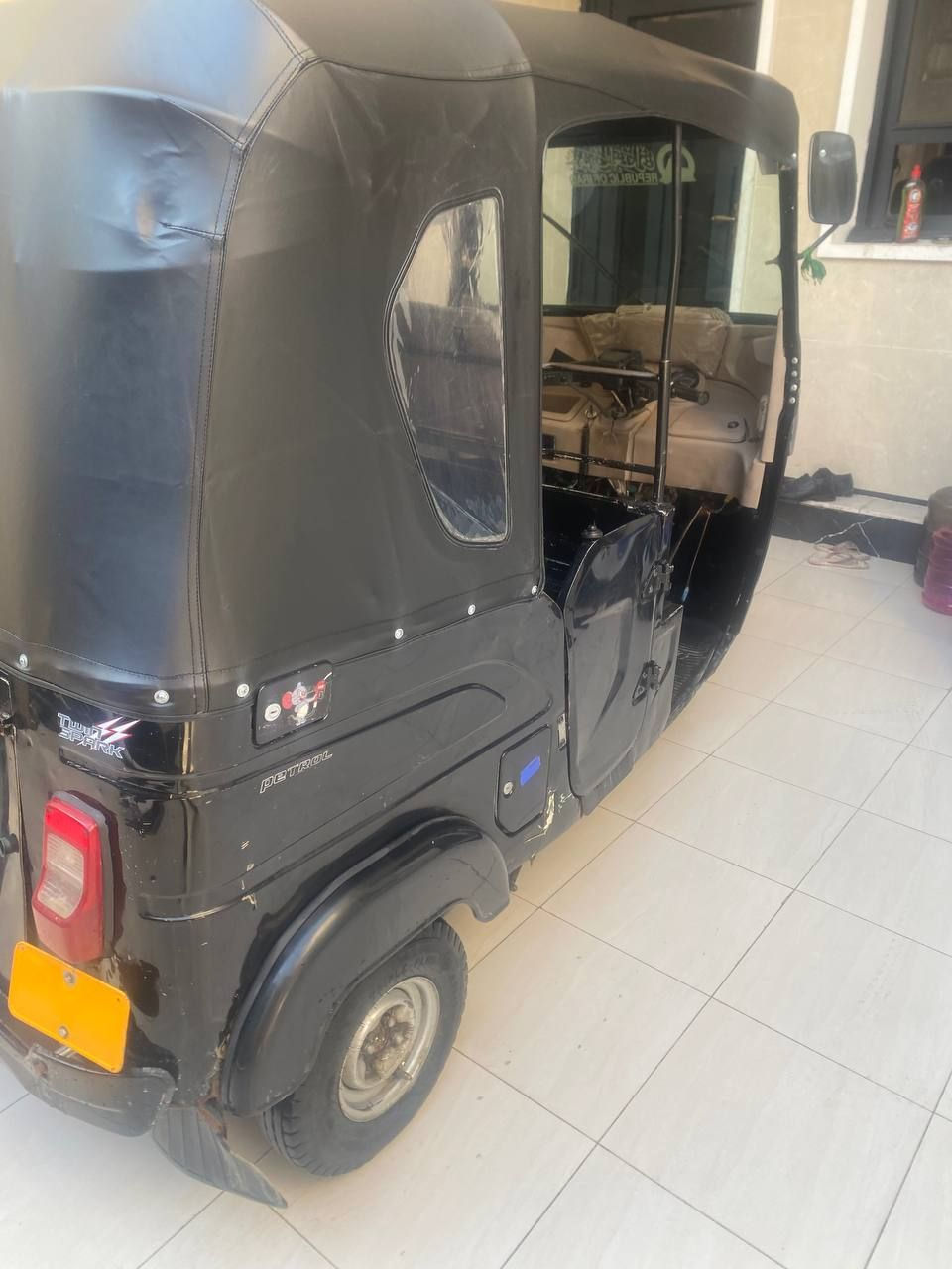 سلام عليكم تكتك للبيع 22 رقم بغداد بسمي تحويل ثاني يوم محرك مجفت بوش وبستم شركه كشر موضح بل صور مكان بغداد دورة سعر 8 وربع مامتواجد عل فيس لشراي يتصل ***********
