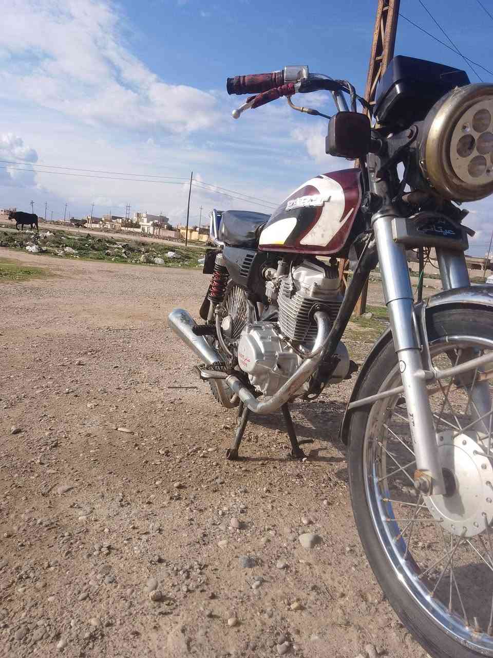 السلام عليكم
موجود موتور بارت للبيع السعر 200 وبي مجال شيء قليل 
***********
