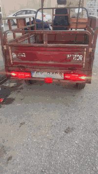 ستوته للبيع موديل 18✅
شاصي شرط وايرمنيه ✅
ستوته جاهزة ما يعوزها ربع 
مكاتبه منفيس موجود  
السعر مليون 
رقم الهاتف ‭0772 579 4209‬
