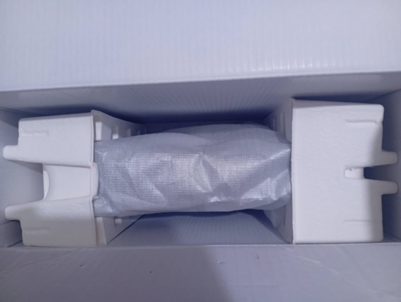 قبل 10 ايام اخذته والصراحة مامتفرغ اله واريد ابيعه فول نظافة 100‎%‎   
قفله مليون و 100


**إذا كنت صاحب هذا الإعلان وتريد حذفه لأي سبب، رجاءا أرسل رسالة إلى الدعم الفني**