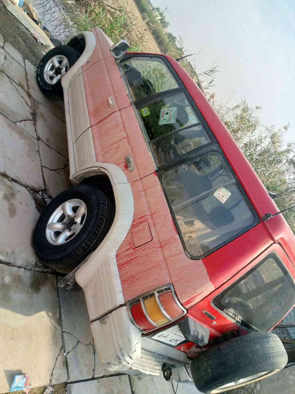 سياره باجيرو قديم موديل 93 سياره صاحبها موجود سياره تحويل بيها نقوصات قليله ماكينه بيها تبخير رقم الهاتف *********** سعر ٣٠
