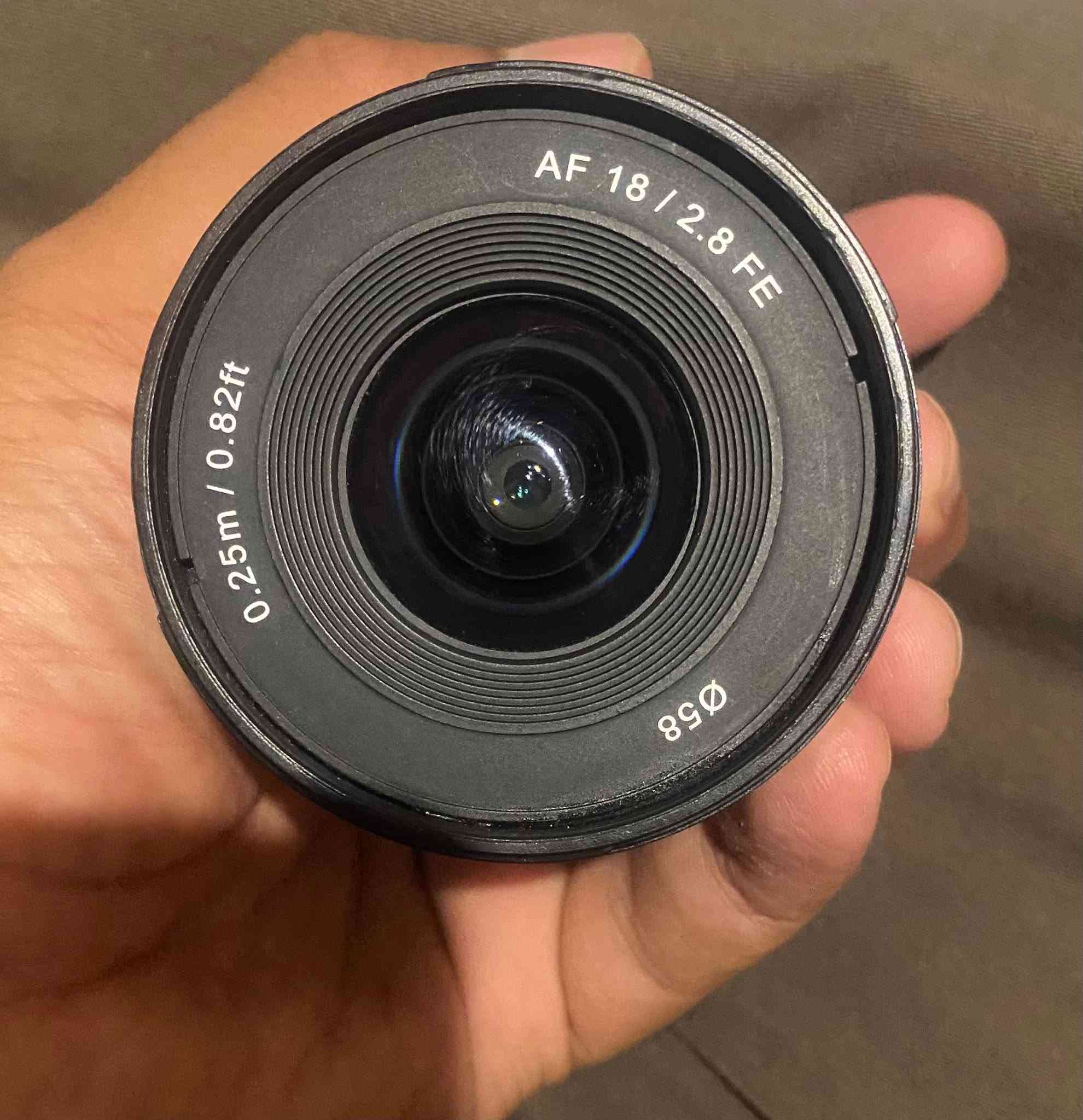 للبيع عدسة Rokinon AF 18mm F2.8 FE

عدسة واسعة احترافية مخصصة لكاميرات Sony Full Frame، خفيفة الحجم وقوية في الأداء، مناسبة لتصوير المناظر الطبيعية، العقارات، السفر، والتصوير الليلي.

🔹 الموديل: Rokinon AF 18mm F2.8 FE
🔹 فتحة العدسة: F2.8
🔹 أوتوفوكس سريع ودقيق
🔹 مقاس الفلتر: 58mm
🔹 الحالة: ممتازة ونظيفة جدًا
🔹 العدسات خالية من الخدوش أو الفطريات

مناسبة للمصورين اللي يبّوا زاوية تصوير واسعة وجودة عالية مع حجم صغير وسهل الحمل.

للاستفسار والسعر على الخاص المسنجر 
 وتس اب فقط 0910989487


**إذا كنت صاحب هذا الإعلان وتريد حذفه لأي سبب، رجاءا أرسل رسالة إلى الدعم الفني**