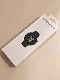 ساعة هونر واتش فت الاستخدام اقل الشهرين  الحالة ممتازة  شاحنة وكارتونه...