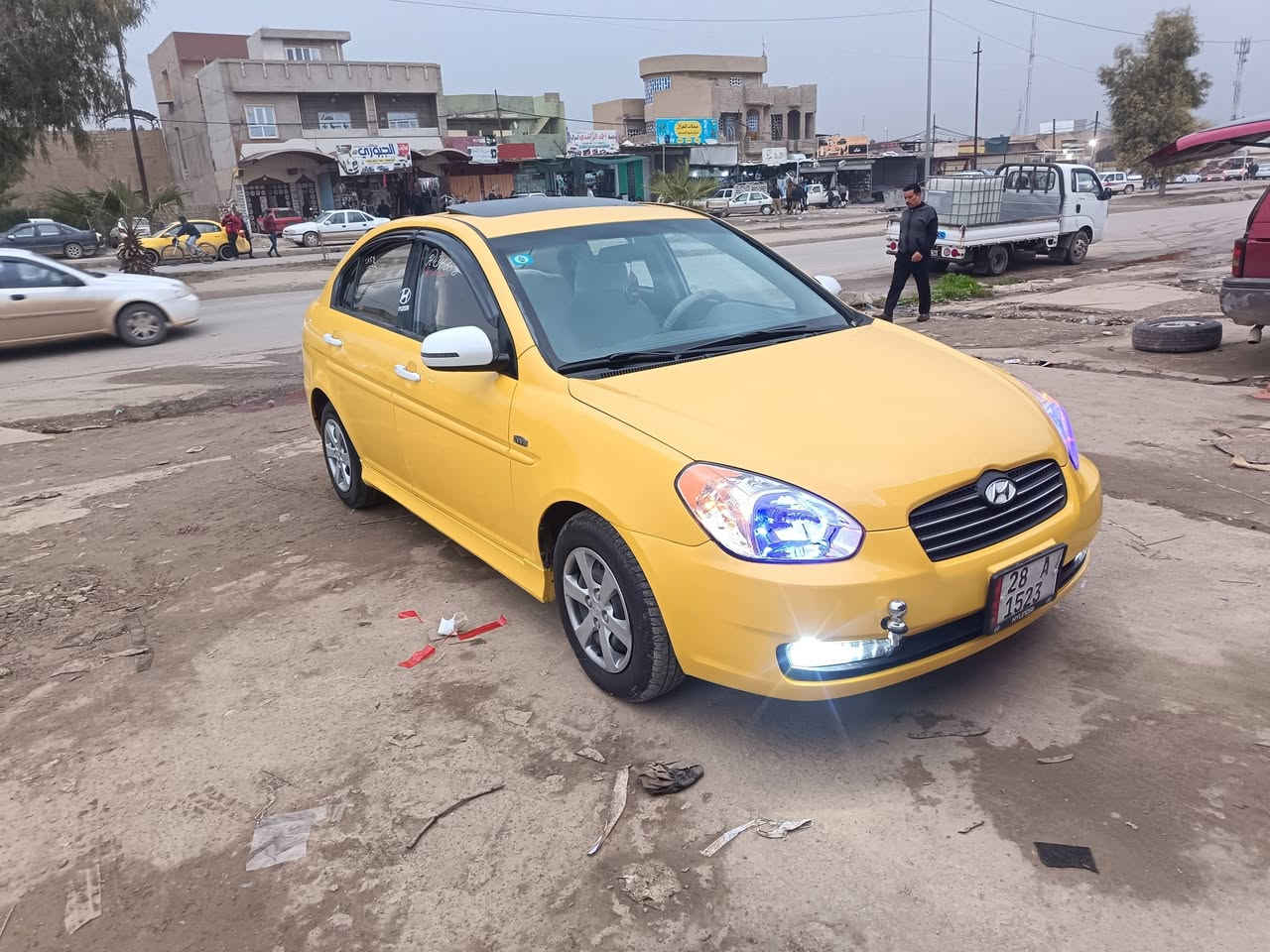 السلام عليكم اكسنت كوري موديلها 2011 بدون ضرار خلاص مكينتها 1600 مجول اصلي كيرها شرط السيارة جاهزة من كلشي سيلات مري كهرب جامات كهرب كير اوتوماتيك تحكم استيرن شاشة كامرة سيارة مابيها اي نقص تأخذها صافية هيئة وغرامات كاربون مامسجل السيارة بل الموصل رقمها نجف دولي هذا رقم صاحبها *********** كورك *********** الاثير مكلف بل النشر
