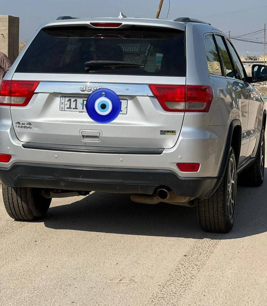 سلام عليكم سياره جيب 2012 امريكي كلين كفله عامه من كلشي رقم بغداد  تحويل ثاني يوم سياره جديد احله من صور السعر 170وبيه مجال شراي  يتصل  *********** مكلف بل نشر
