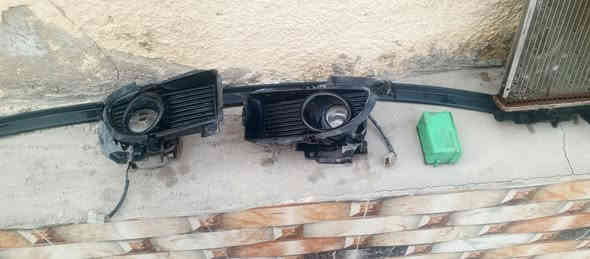 غراض لانسر بومه اصلي للبيع 

راديتر بس القزان مزروف + روز بلاجكتور+ زوج دوشمه استيرن + كتف لايت + درايم شفت بس الاستيك نضيف

قيم واخذ  ***********
